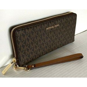 New Michael Kors Jet Set Large Travel Continental wallet PVC Brown